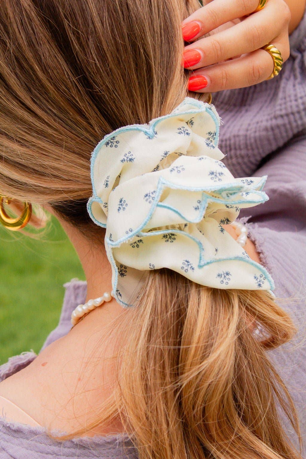 LP | Scallop Double Ruffle Scrunchie
