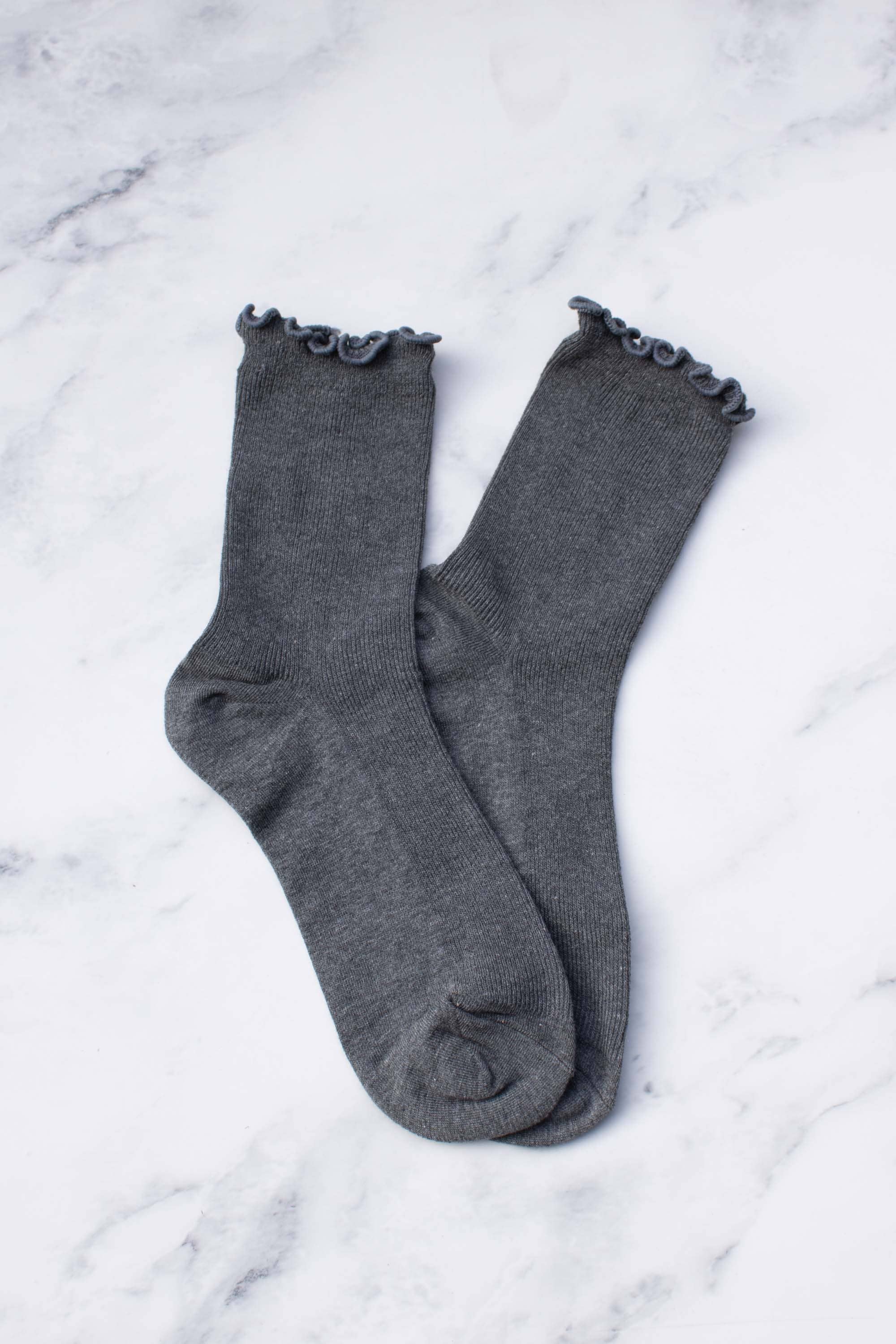 TO | Wednesday Ruffle Socks