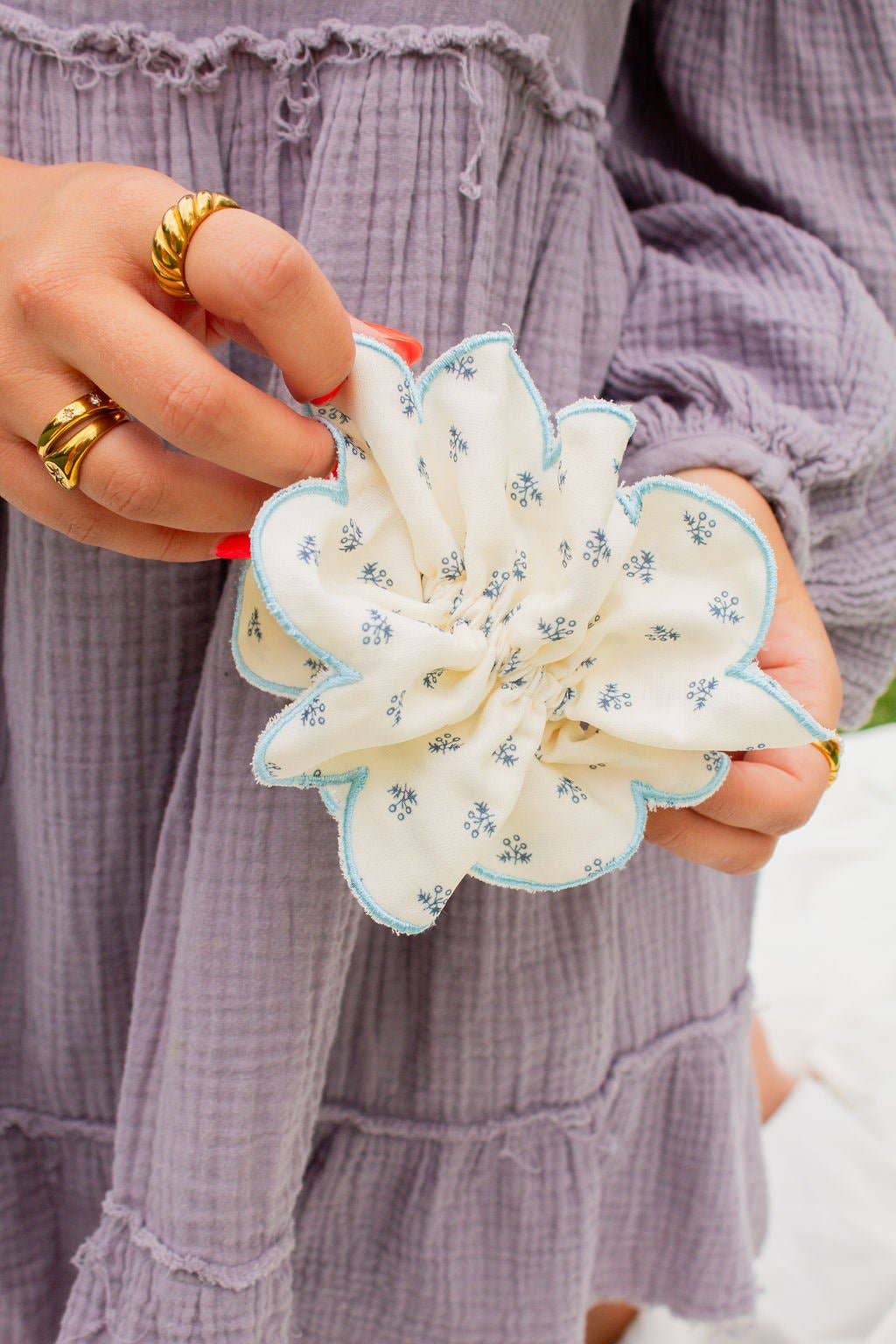 LP | Scallop Double Ruffle Scrunchie