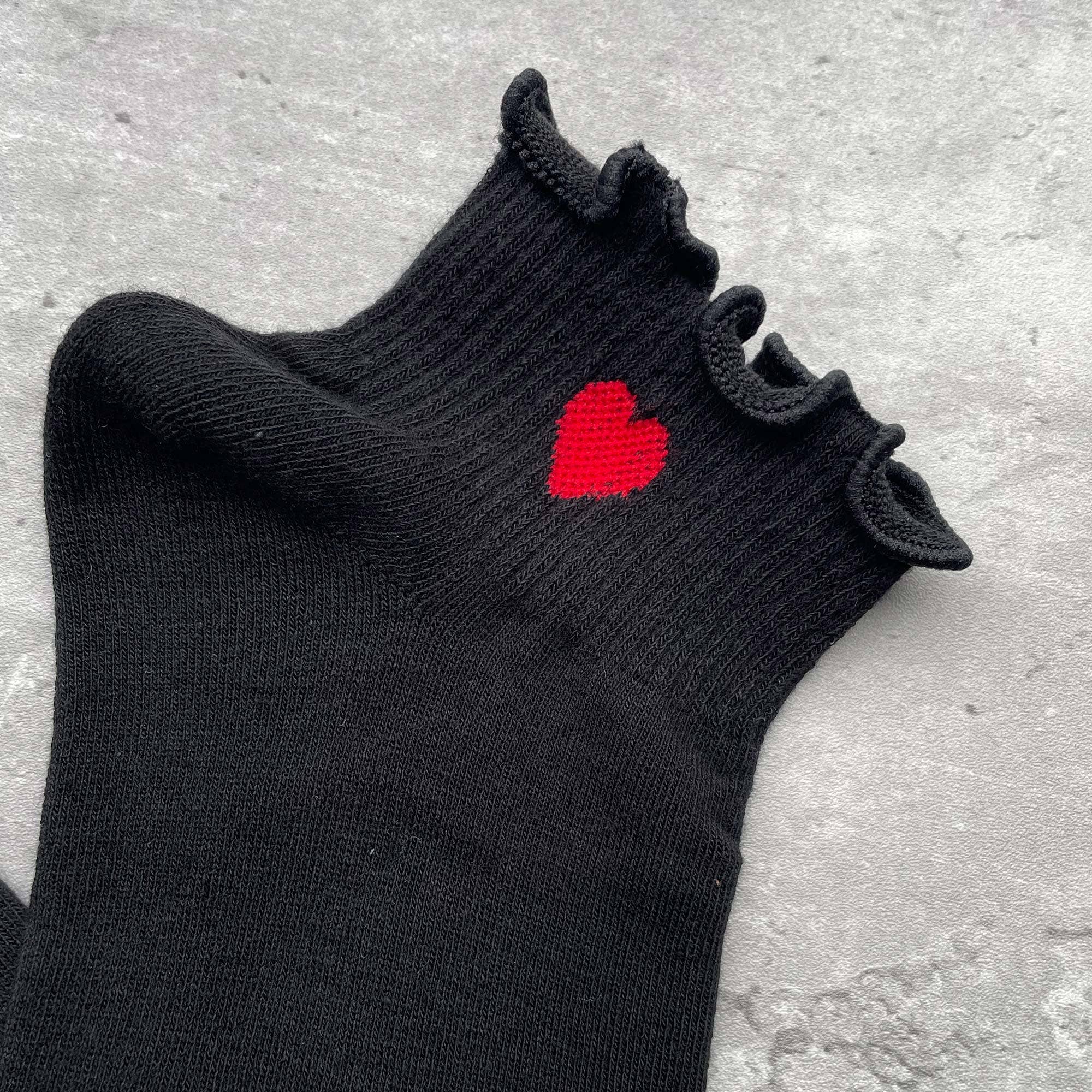 TO | Ivory red Heart Socks