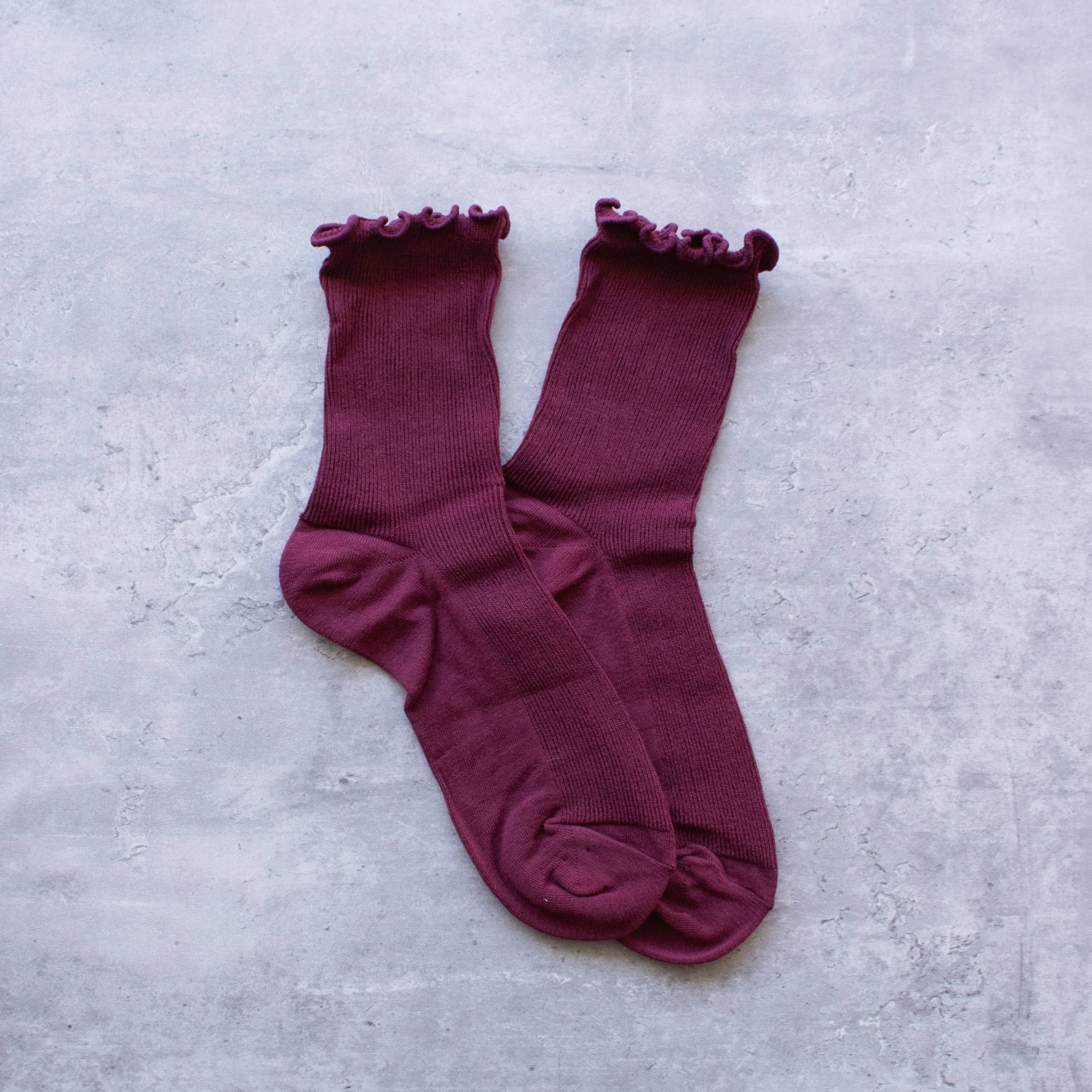 TO | Wednesday Ruffle Socks