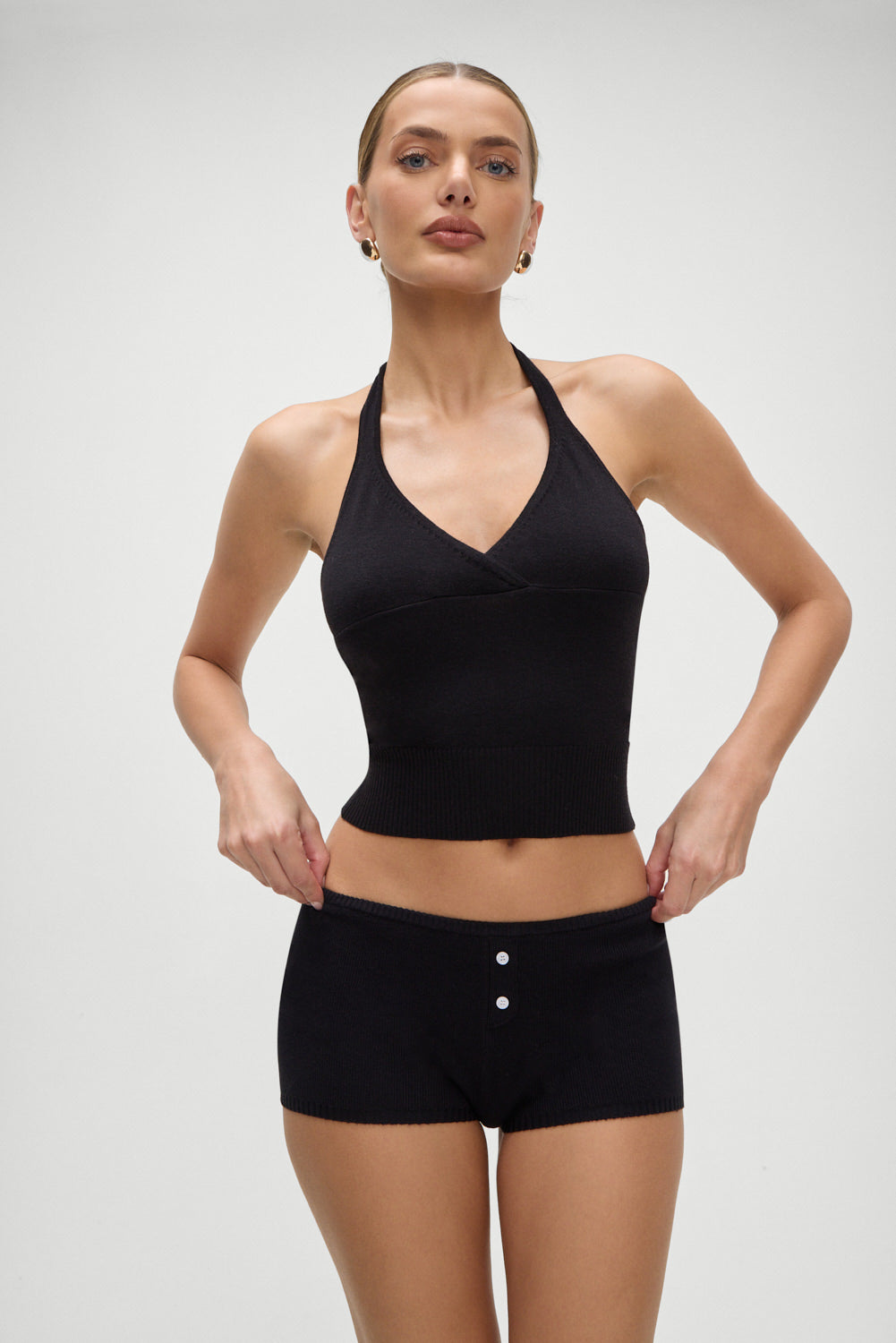 FB | Women | Black Sweater Halter Knit
