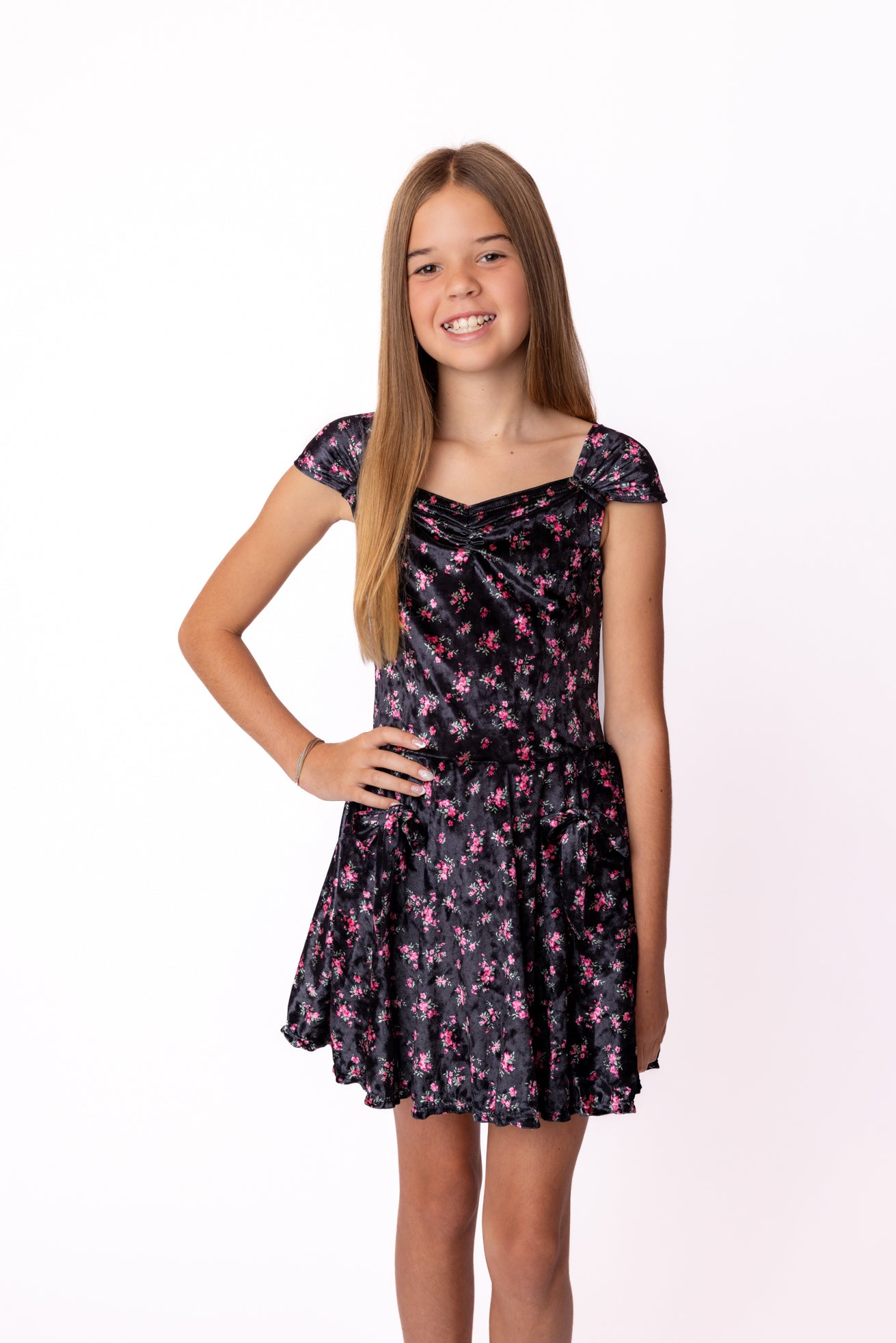 FBZ | Black Pink Flower Velvet Dress