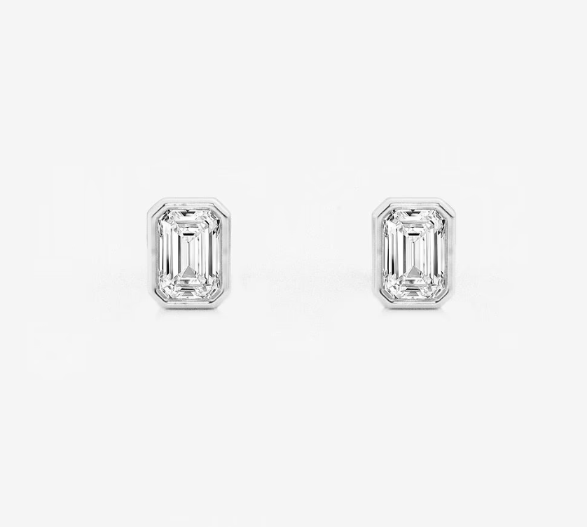 LF | No. 42 | Tiny lab diamond white gold bezel studs