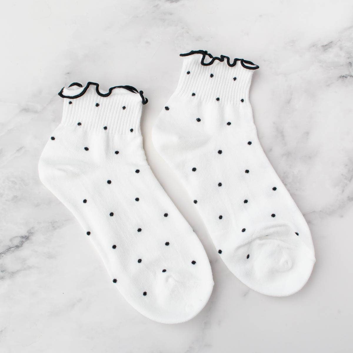 TO | Cute Ruffled Ankle Socks