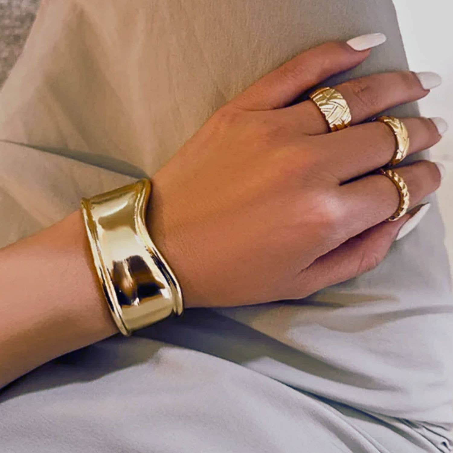 OL |Abstract Gold Statement Cuff Bracelet