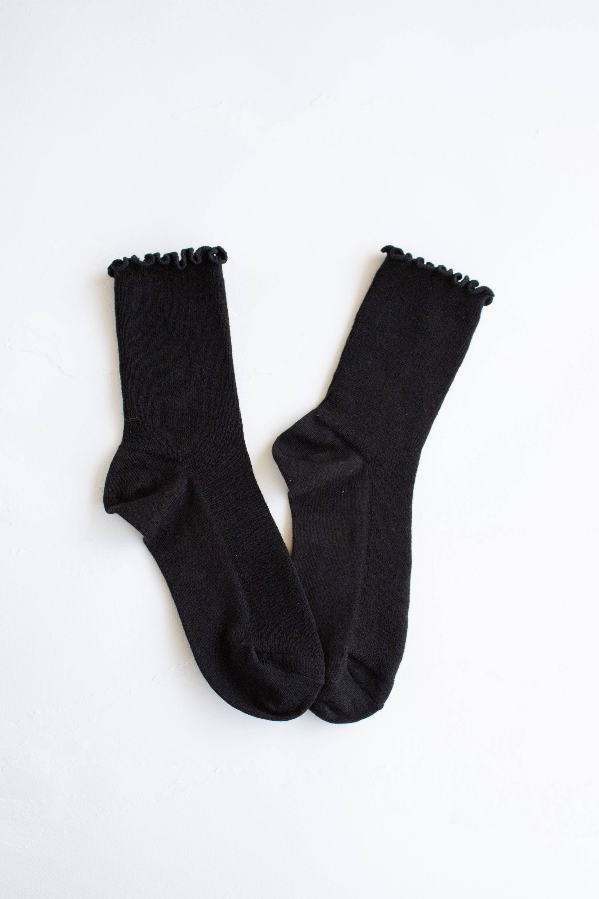 TO | Wednesday Ruffle Socks