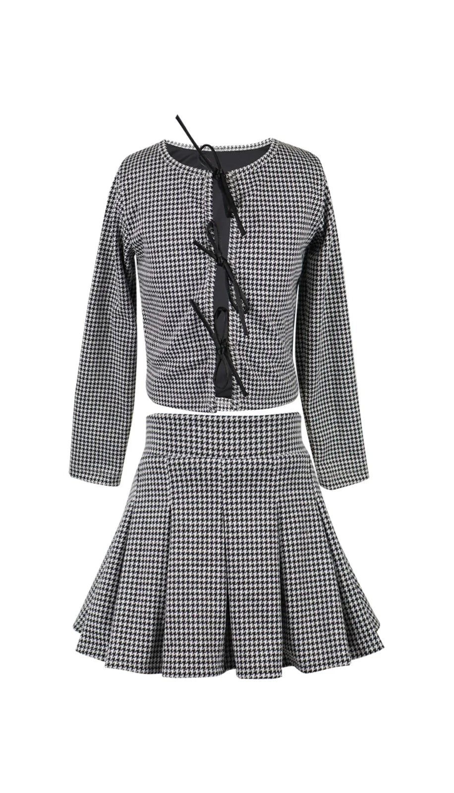 Black and white checkered outfit with jacket and skirt. Online Shop for tween girls for party dresses. Online shop for teens. Frankies on the Park.