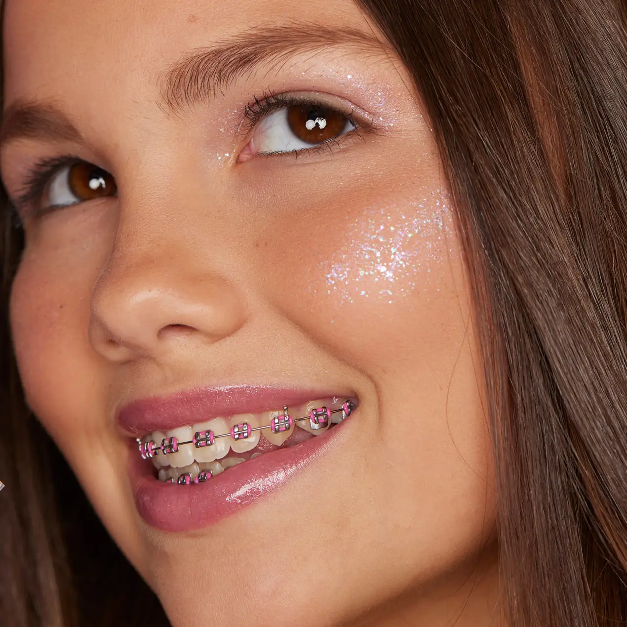 PP | SPARKLY EVER AFTER All Over Glitter - Iridescent