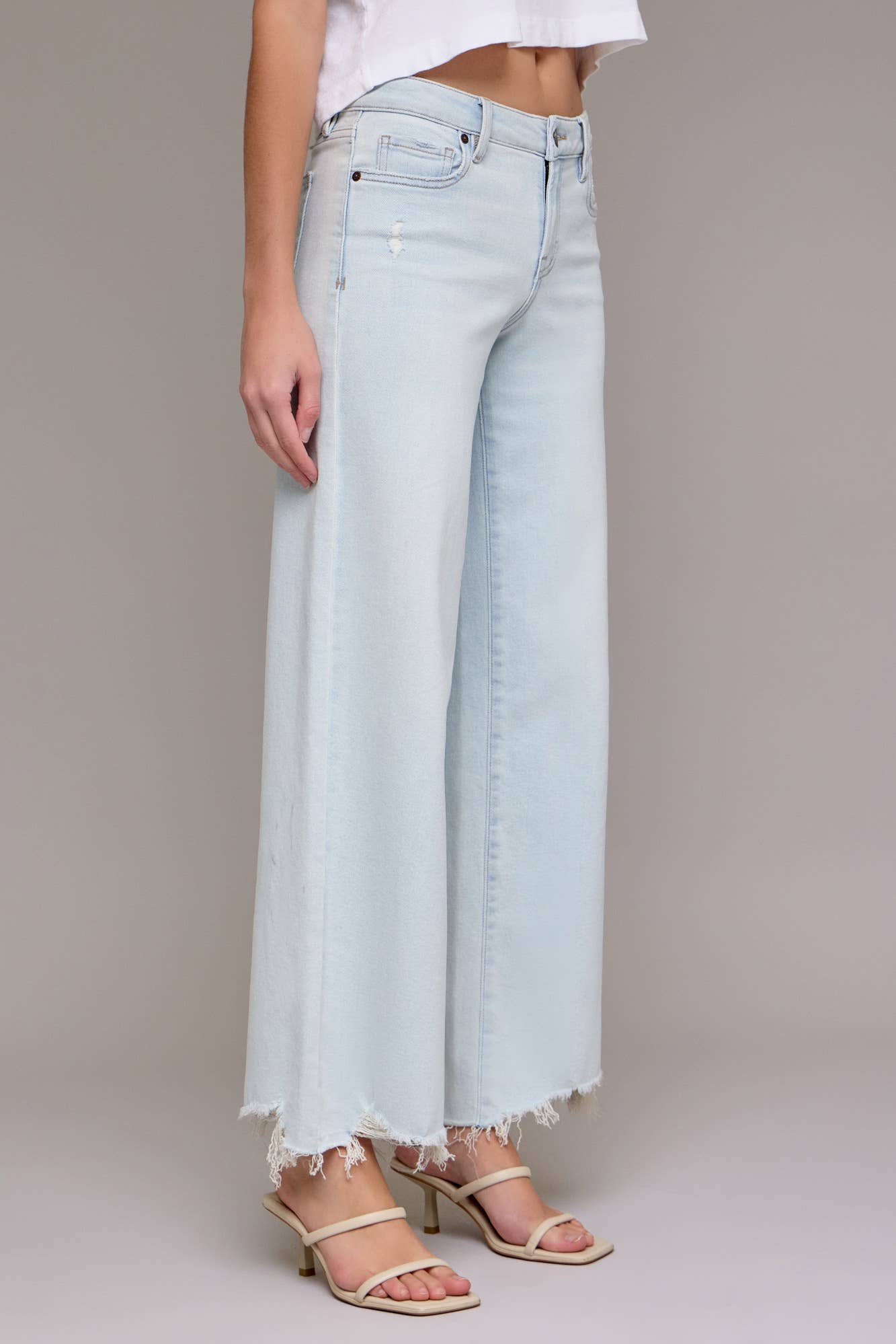 H | Super Light Inseam Mid rise Wide Leg