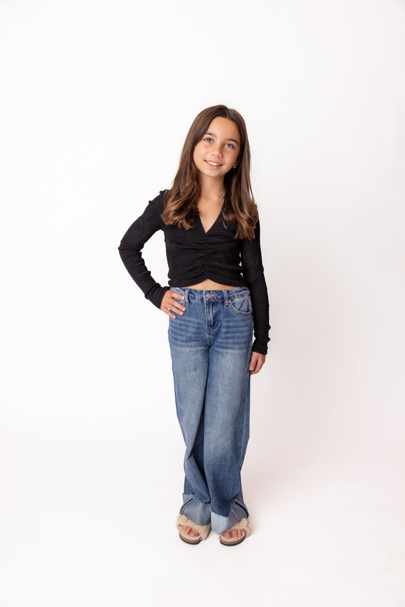 IS | Black Long Sleeve VNeck Top