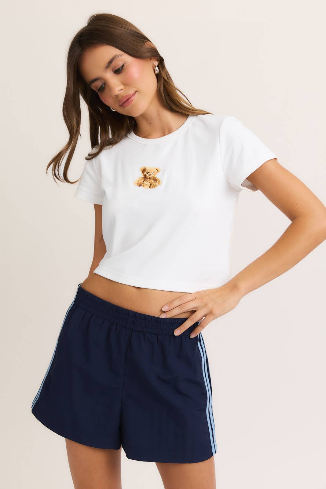 LL | EMBROIDERED BEAR TEE