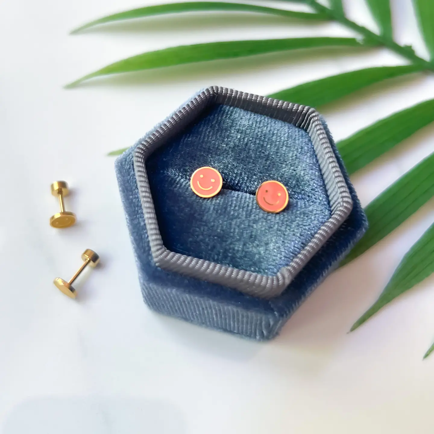 LP | Smiley Stud Earrings